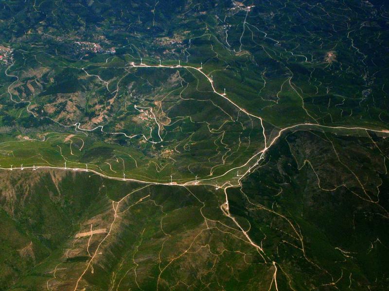 地铁2035<br>ljvwvuu.cn 地下城求生记